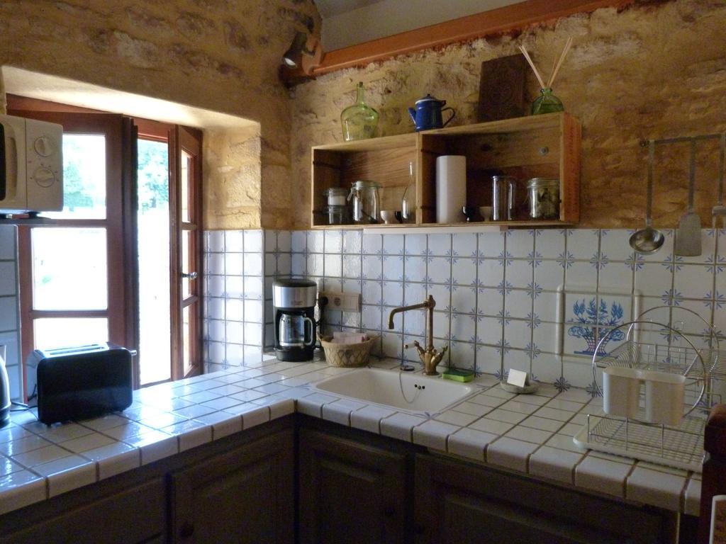 Charmante Maison Troglodyte Vitrac  Ngoại thất bức ảnh